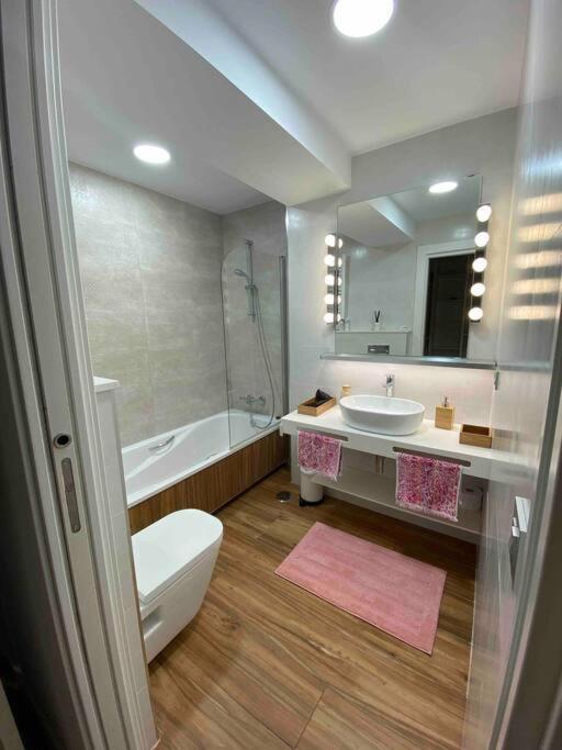 Apartamento A 100Metros De La Playa De San Lorenzo Gijon Ngoại thất bức ảnh