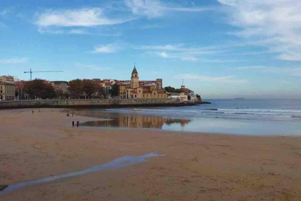 Apartamento A 100Metros De La Playa De San Lorenzo Gijon Ngoại thất bức ảnh