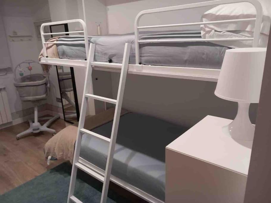 Apartamento A 100Metros De La Playa De San Lorenzo Gijon Ngoại thất bức ảnh