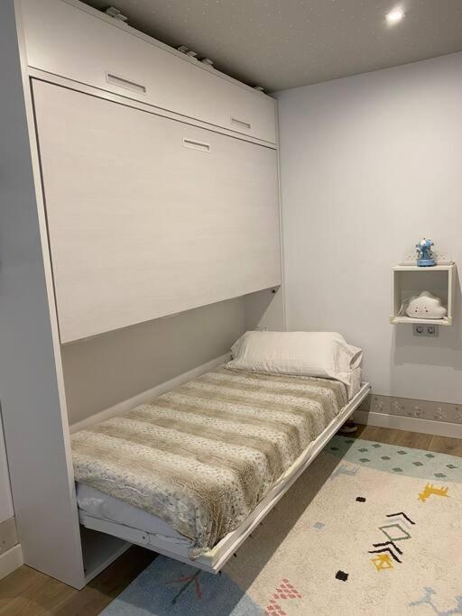 Apartamento A 100Metros De La Playa De San Lorenzo Gijon Ngoại thất bức ảnh
