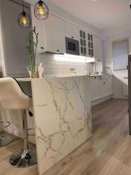 Apartamento A 100Metros De La Playa De San Lorenzo Gijon Ngoại thất bức ảnh