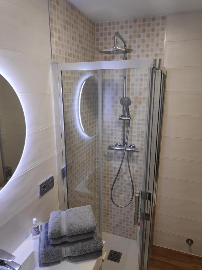 Apartamento A 100Metros De La Playa De San Lorenzo Gijon Ngoại thất bức ảnh